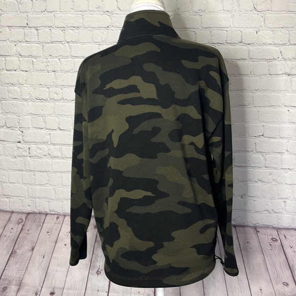 VS Pink Camo Fleece Lined Quarter Zip Pullover Sweatshirt - Picture 5 of 8